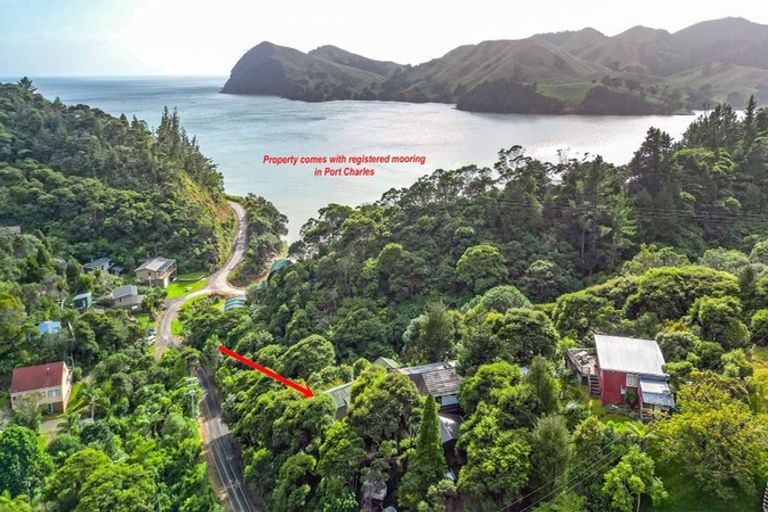 Photo of property in 9 Adlor Hill Road, Port Charles, Coromandel, 3584