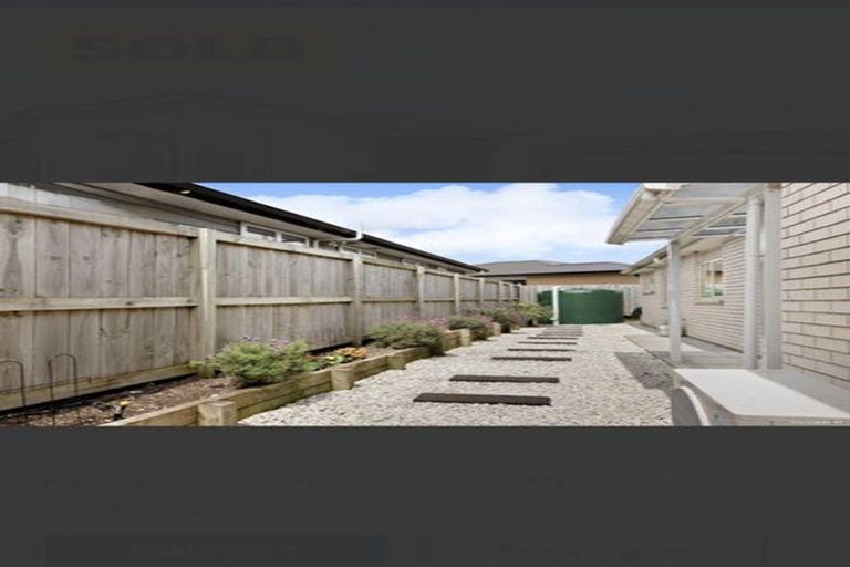 Photo of property in 30 Opouatu Avenue, Glenbrook, 2681