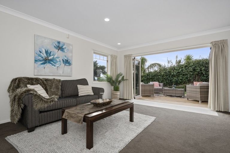 Photo of property in 15 Rochester Place, Bethlehem, Tauranga, 3110