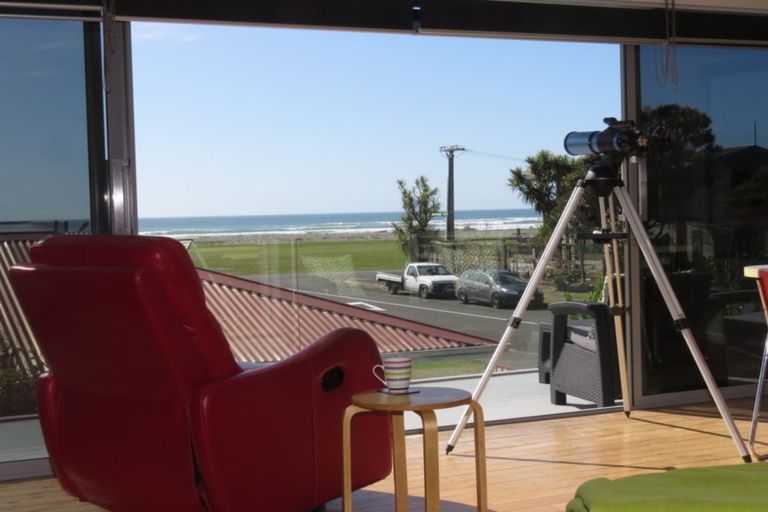 Photo of property in 4 Kupe Street, Carters Beach, Westport, 7825