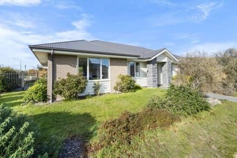 Photo of property in 11 Fernham Way, Rolleston, 7615