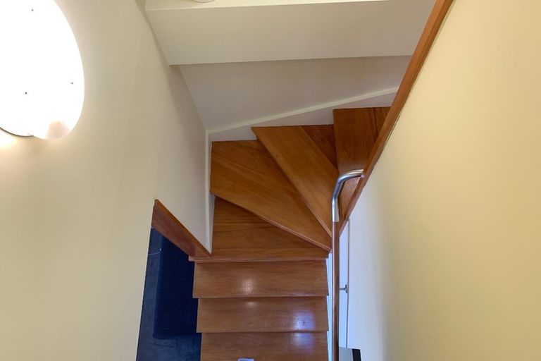 Photo of property in St Pauls Apartments, 50/43 Mulgrave Street, Thorndon, Wellington, 6011