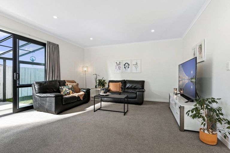 Photo of property in 61 Goodwin Crescent, Pyes Pa, Tauranga, 3112