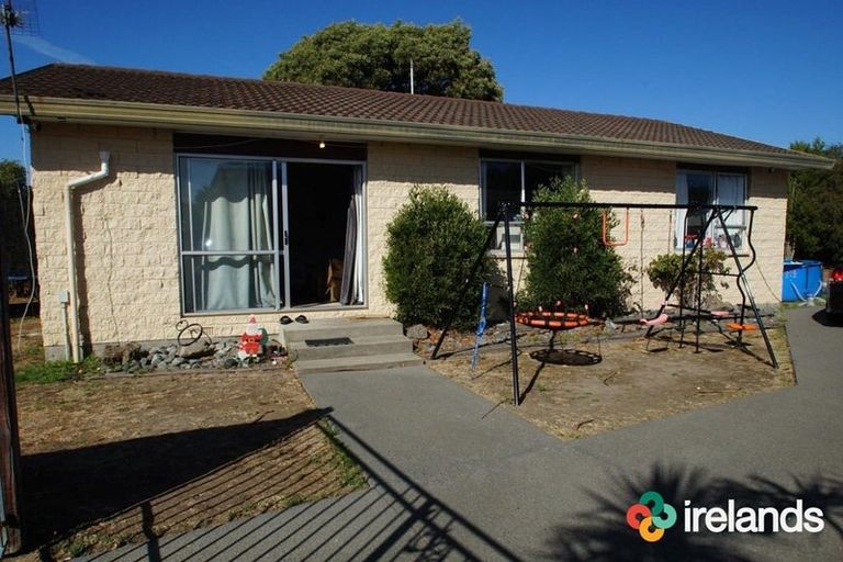 Photo of property in 19 Chadbury Street, Parklands, Christchurch, 8083