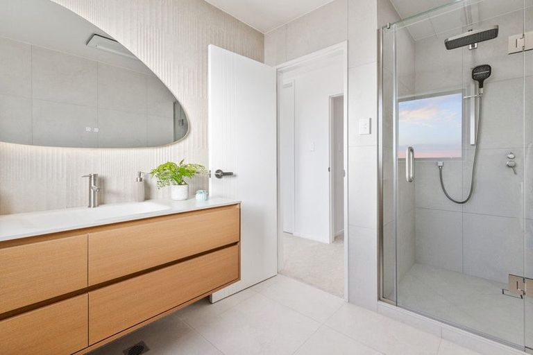 Photo of property in 12 Mairehau Street, Westgate, 0814