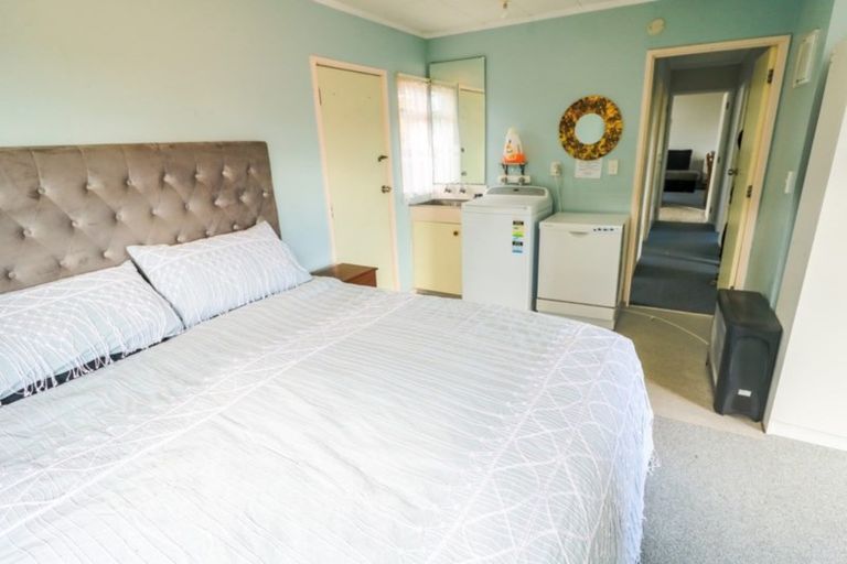 Photo of property in 19a Kauwhata Street, Himatangi Beach, Foxton, 4891