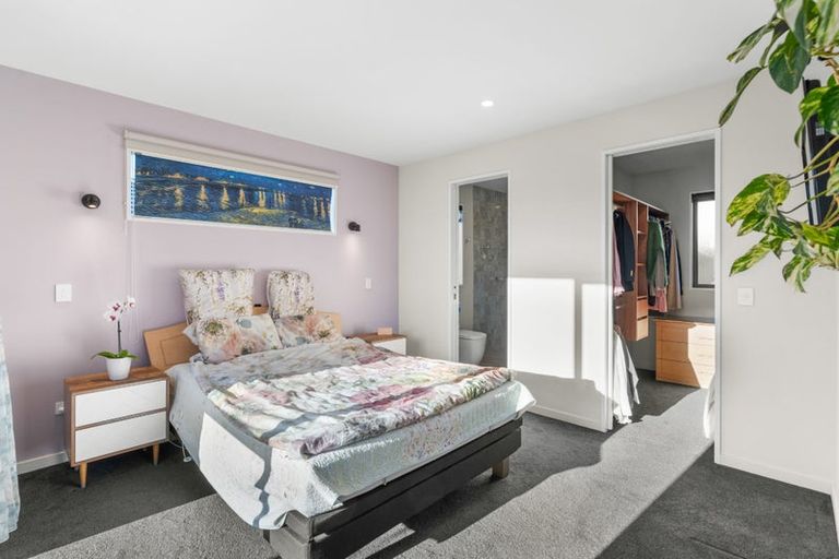 Photo of property in 10 Helen Place, Halswell, Christchurch, 8025