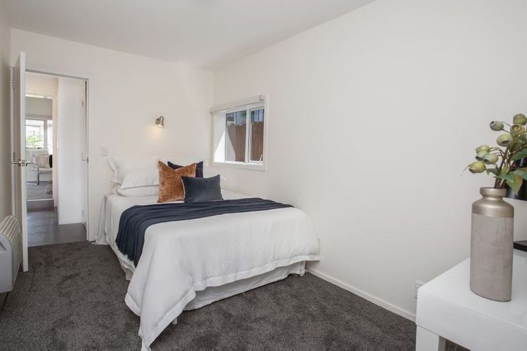 Photo of property in 15 Suffolk Street, Phillipstown, Christchurch, 8011