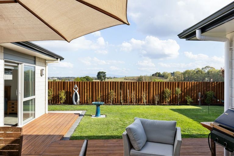 Photo of property in 28 Waireka Road, Rototuna North, Hamilton, 3210