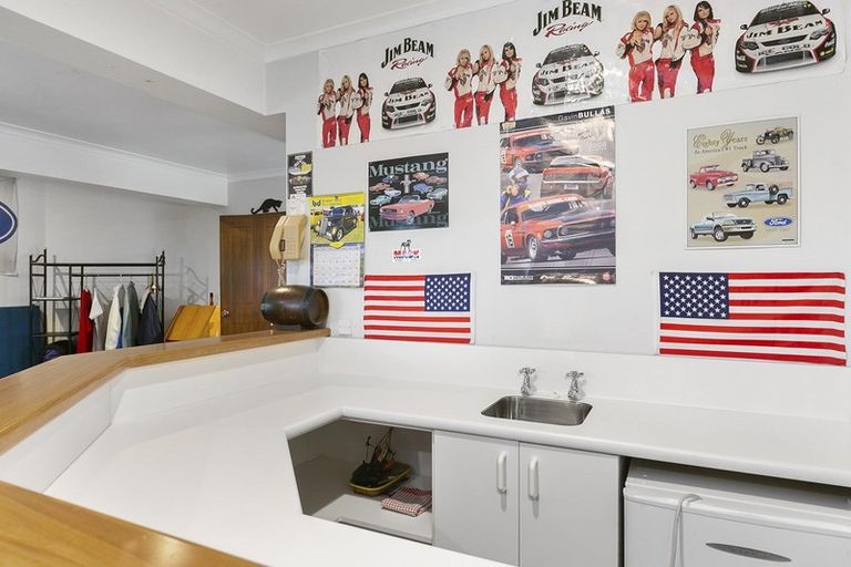 Photo of property in 70 Kinmont Crescent, Kinmont Park, Mosgiel, 9024