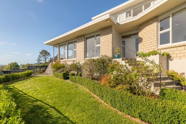 Photo of property in 21a Crichton Terrace, Cashmere, Christchurch, 8022