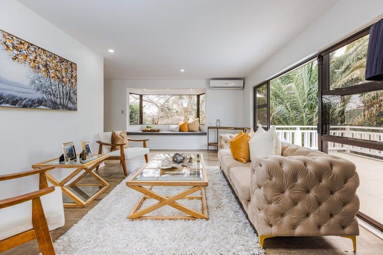 Photo of property in 123 Wattle Farm Road, Wattle Downs, Auckland, 2103