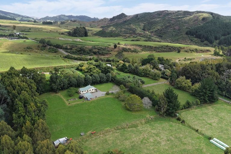 Photo of property in 347 Kuku Road East, Kuku, Levin, 5570