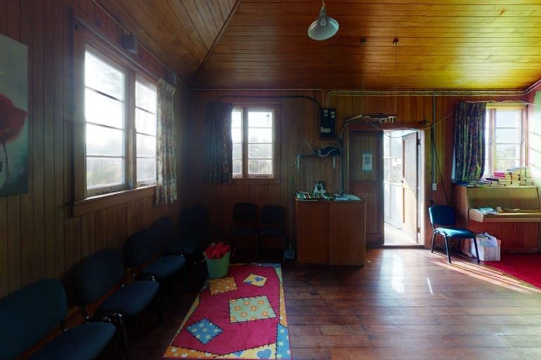 Photo of property in 613 Waitarere Beach Road, Waitarere Beach, Levin, 5510