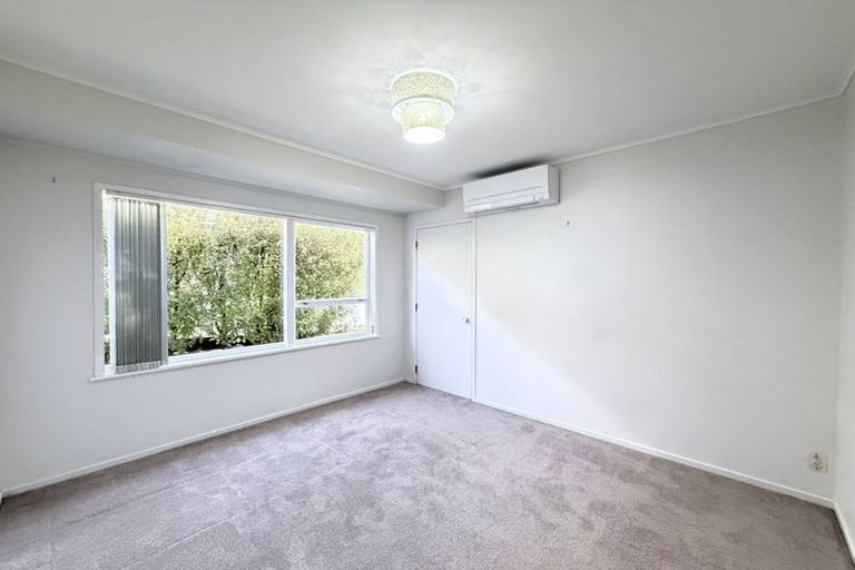 Photo of property in 32 Galaxy Drive, Mairangi Bay, Auckland, 0630