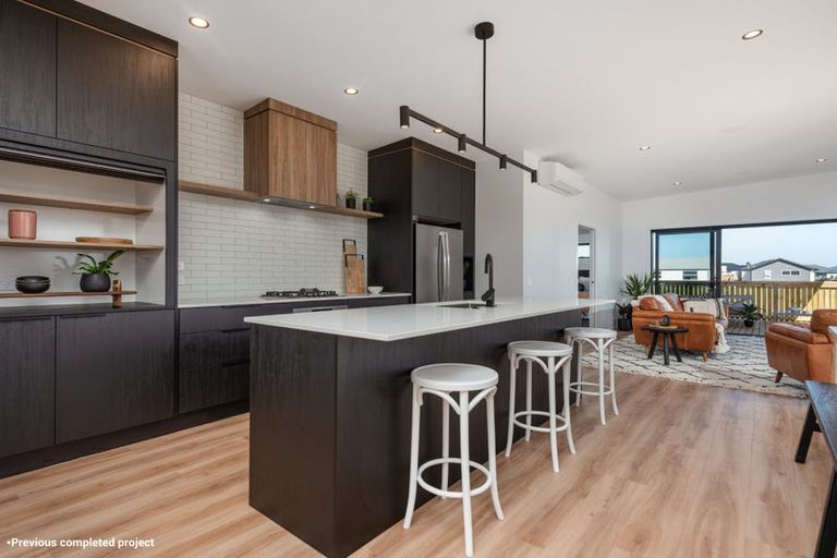 Photo of property in 22 Taurangawaka Road, One Tree Point, 0118