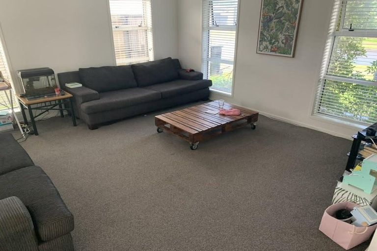 Photo of property in 44 Awataha Crescent, Pyes Pa, Tauranga, 3110