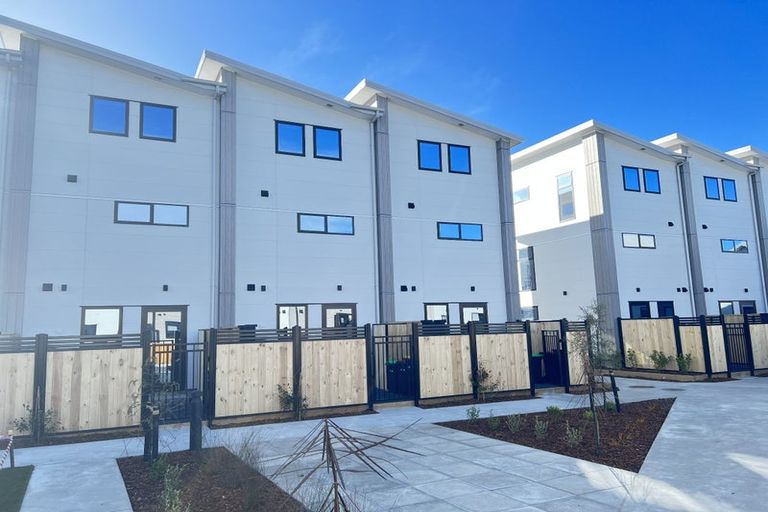 Photo of property in 7/231 Marine Parade, New Brighton, Christchurch, 8061