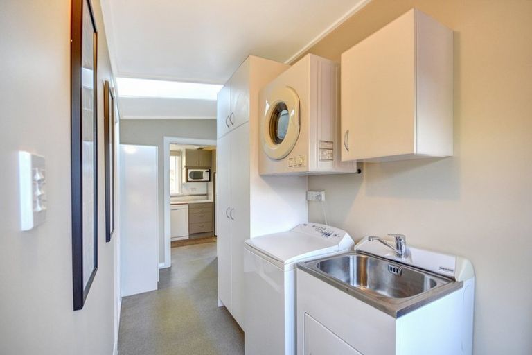 Photo of property in 4 Glen Road, Mornington, Dunedin, 9011