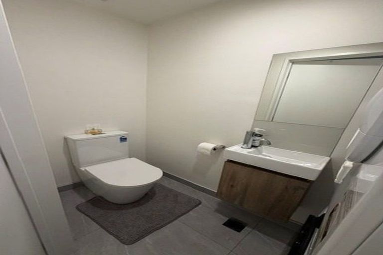 Photo of property in 14 Jabuka Street, Glen Eden, Auckland, 0602
