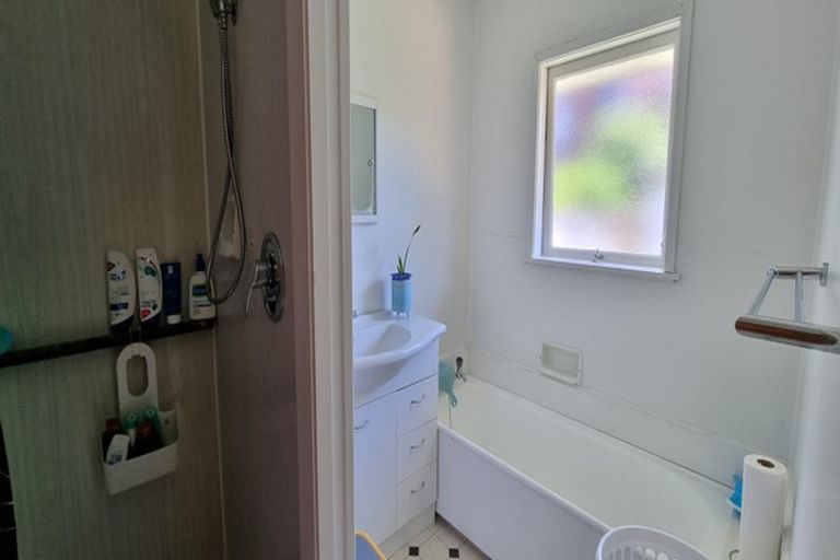 Photo of property in 2/19 Huron Street, Takapuna, Auckland, 0622