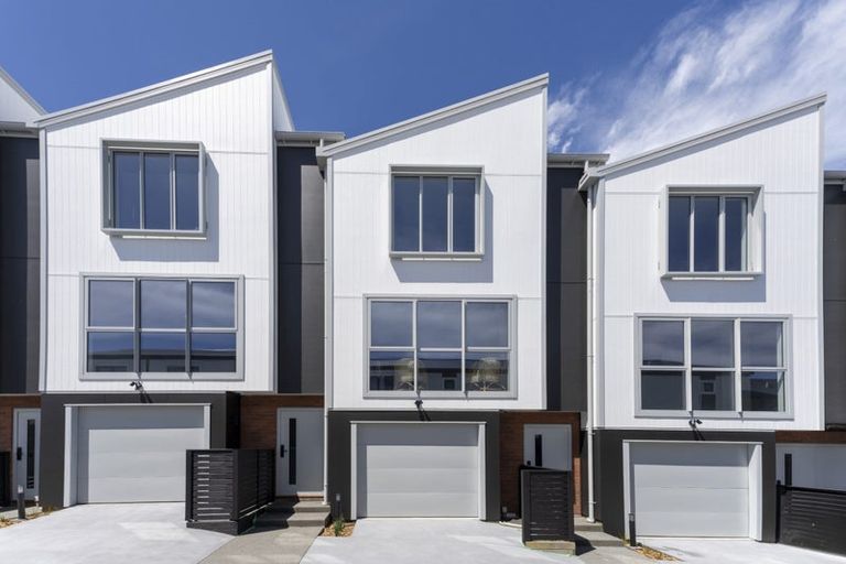 Photo of property in 4/12 Lonsdale Street, New Brighton, Christchurch, 8083