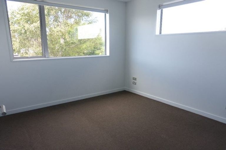 Photo of property in 12/20 Stanmore Road, Phillipstown, Christchurch, 8011