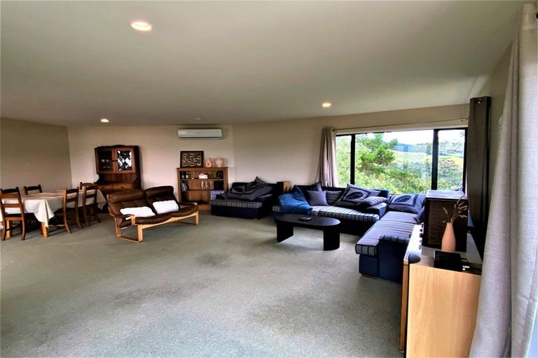 Photo of property in 140 Wattle Bay Road, Manukau Heads, Waiuku, 2684