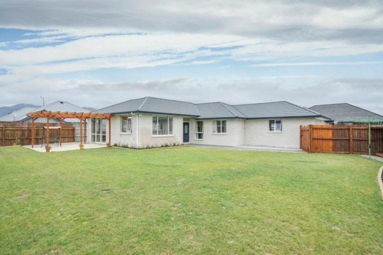 Photo of property in 8 Reserve Lane, Brightwater, 7022