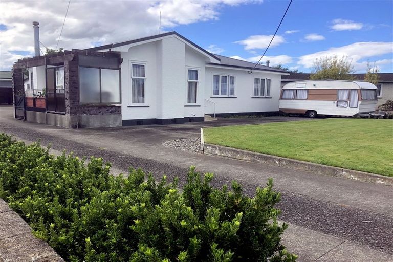 Photo of property in 12 Jellicoe Street, Waipukurau, 4200