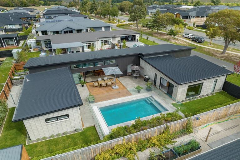 Photo of property in 231 Taylor Pass Road, Witherlea, Blenheim, 7201