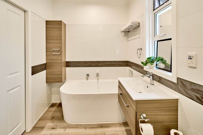 Photo of property in 15 Penrose Street, Woburn, Lower Hutt, 5010