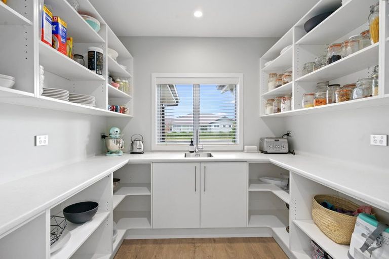 Photo of property in 50 Jarrett Terrace, Leamington, Cambridge, 3432