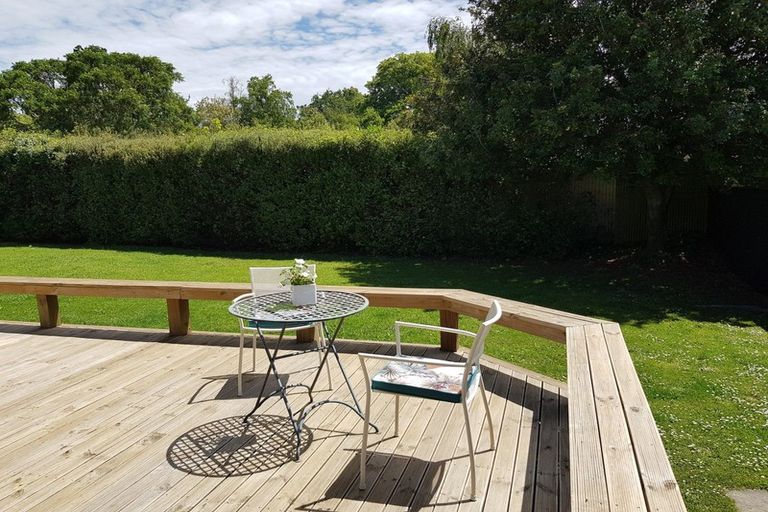 Photo of property in 18 James Cook Street, Havelock North, 4130