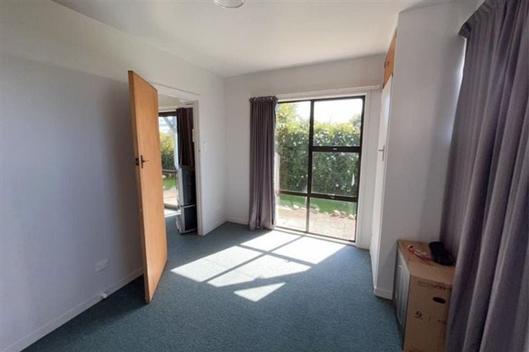 Photo of property in 129 Peel Street, Westport, 7825