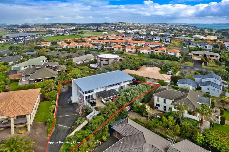 Photo of property in 8 Clansman Terrace, Gulf Harbour, Whangaparaoa, 0930