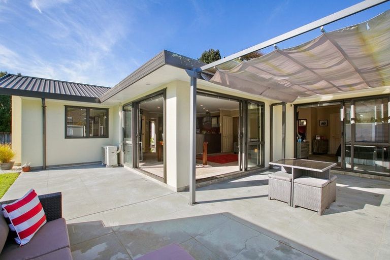 Photo of property in 20 Thames Street, Welbourn, New Plymouth, 4310