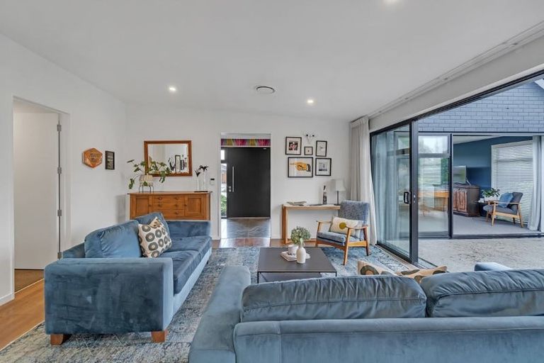 Photo of property in 39 Dunlops Crescent, Bottle Lake, Christchurch, 8083