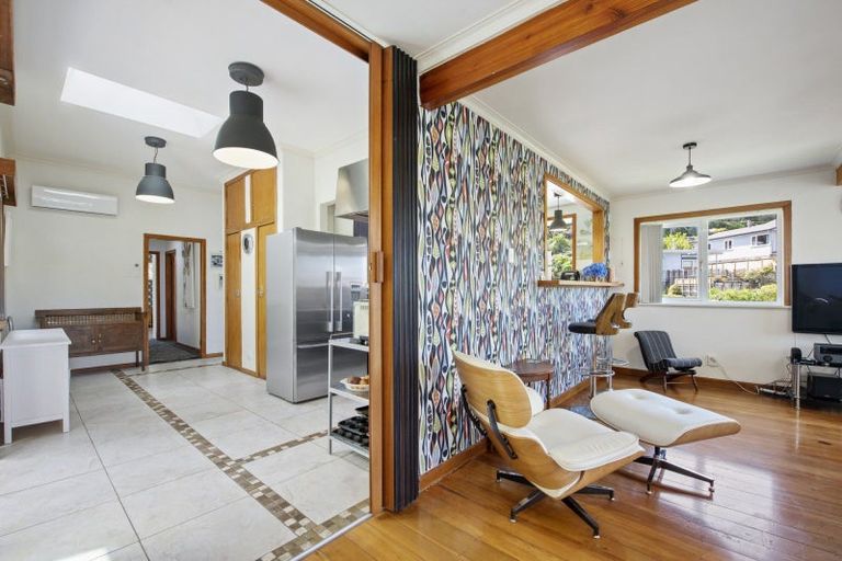 Photo of property in 34 Pembroke Road, Northland, Wellington, 6012