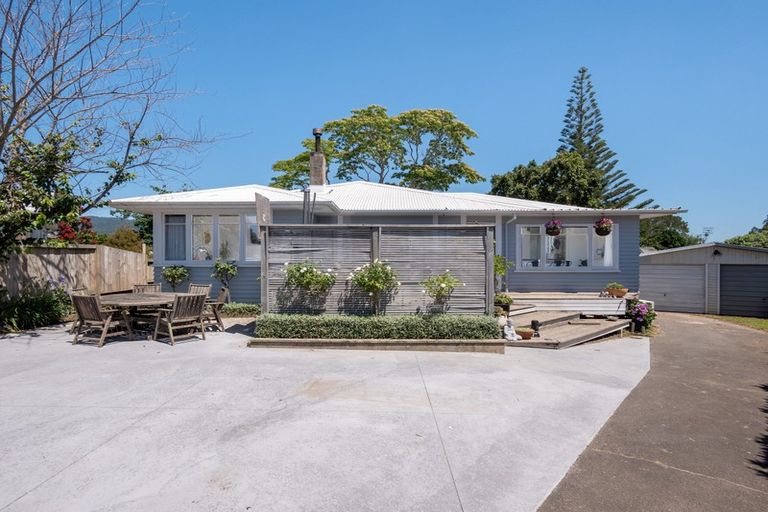 Photo of property in 5 Carberry Crescent, Te Puke, 3119