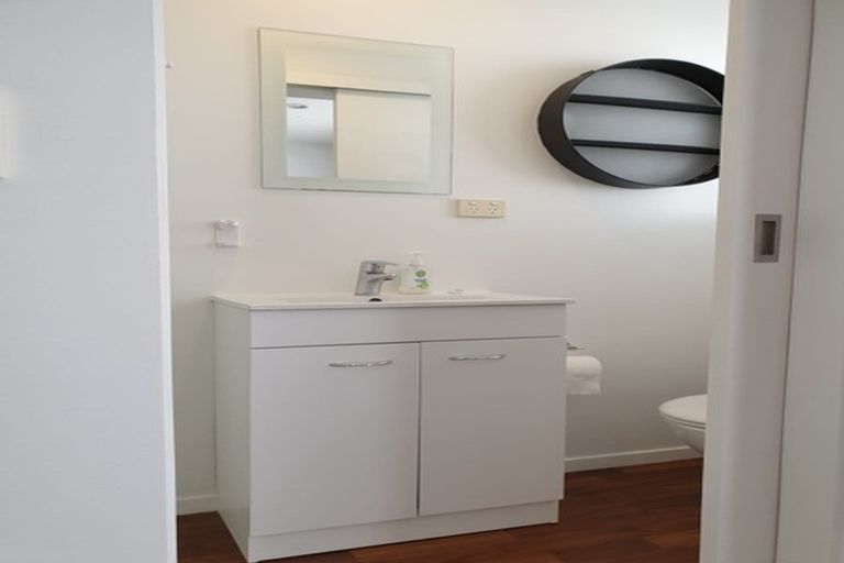 Photo of property in 325/26 Morningside Drive, Morningside, Auckland, 1025