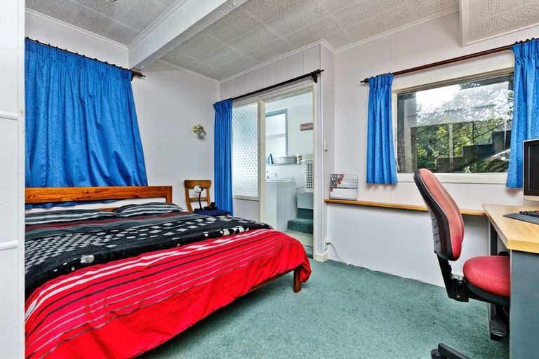 Photo of property in 188 Glamorgan Drive, Torbay, Auckland, 0630