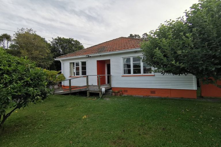 Photo of property in 12 Clapham Place, Whanganui East, Whanganui, 4500