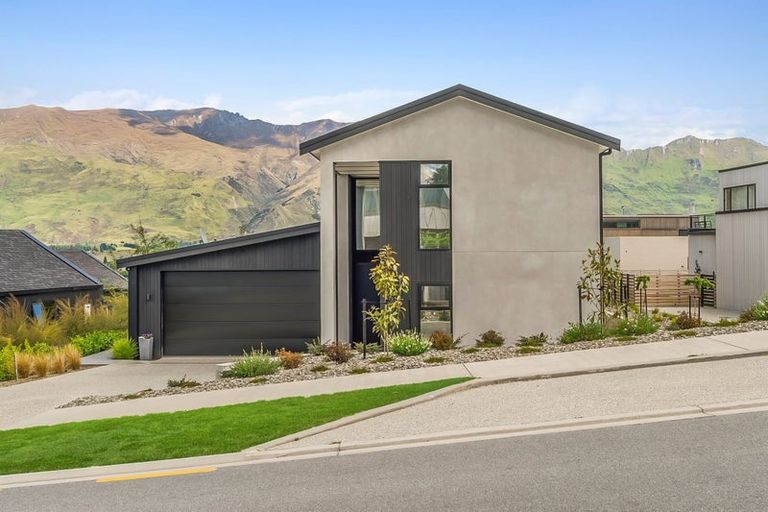 Photo of property in 7 Mills Road, Wanaka, 9305