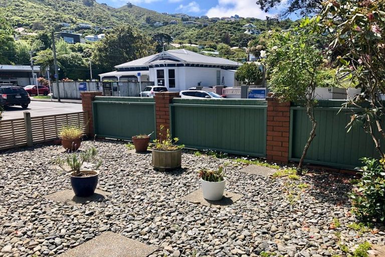Photo of property in 6 Station Road, Khandallah, Wellington, 6035