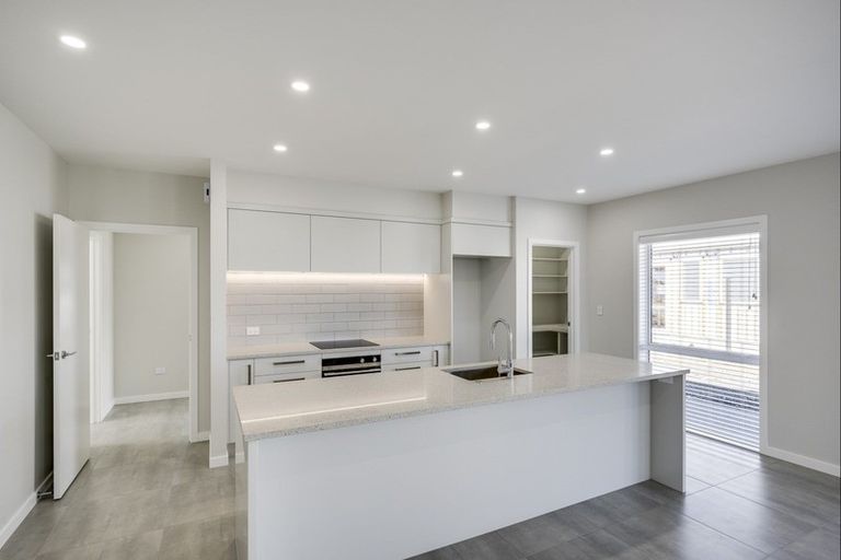 Photo of property in 48 Kenny Road, Te Awa, Napier, 4110