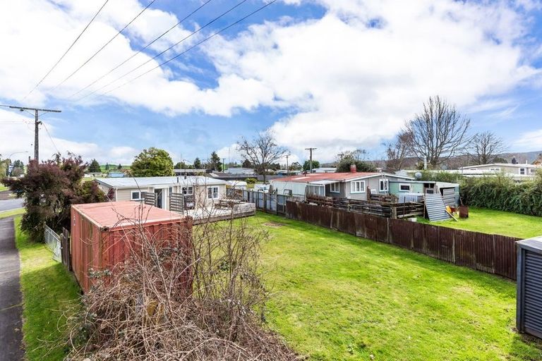 Photo of property in 52 Rangatira Drive, Mangakino, 3421