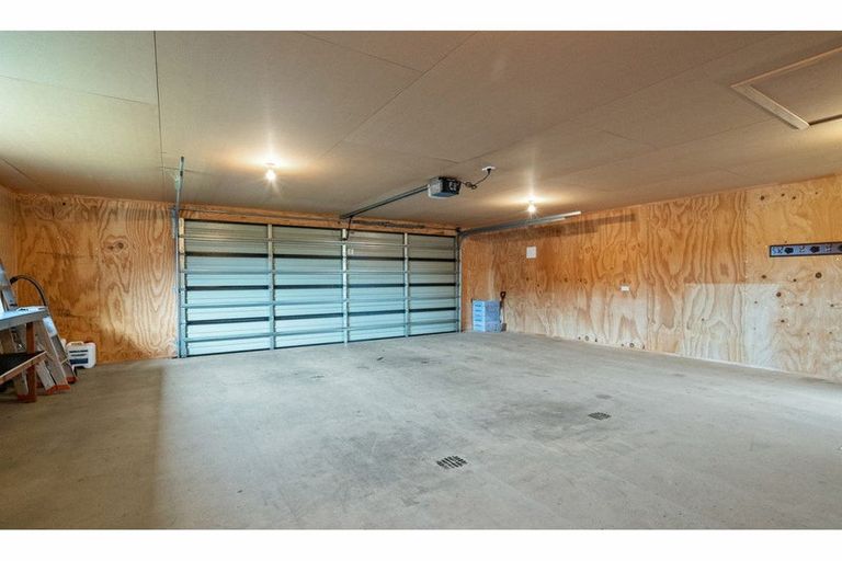 Photo of property in 48 Welsh Road, Winton, 9720