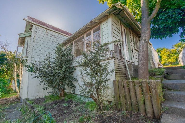 Photo of property in 47 Cameron Road, Bluff Hill, Napier, 4110