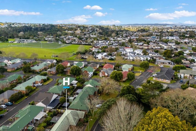 Photo of property in 4 Craiburn Street, Ranui, Auckland, 0612
